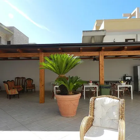 לינה וארוחת בוקר Casa Dolce Casa 3*